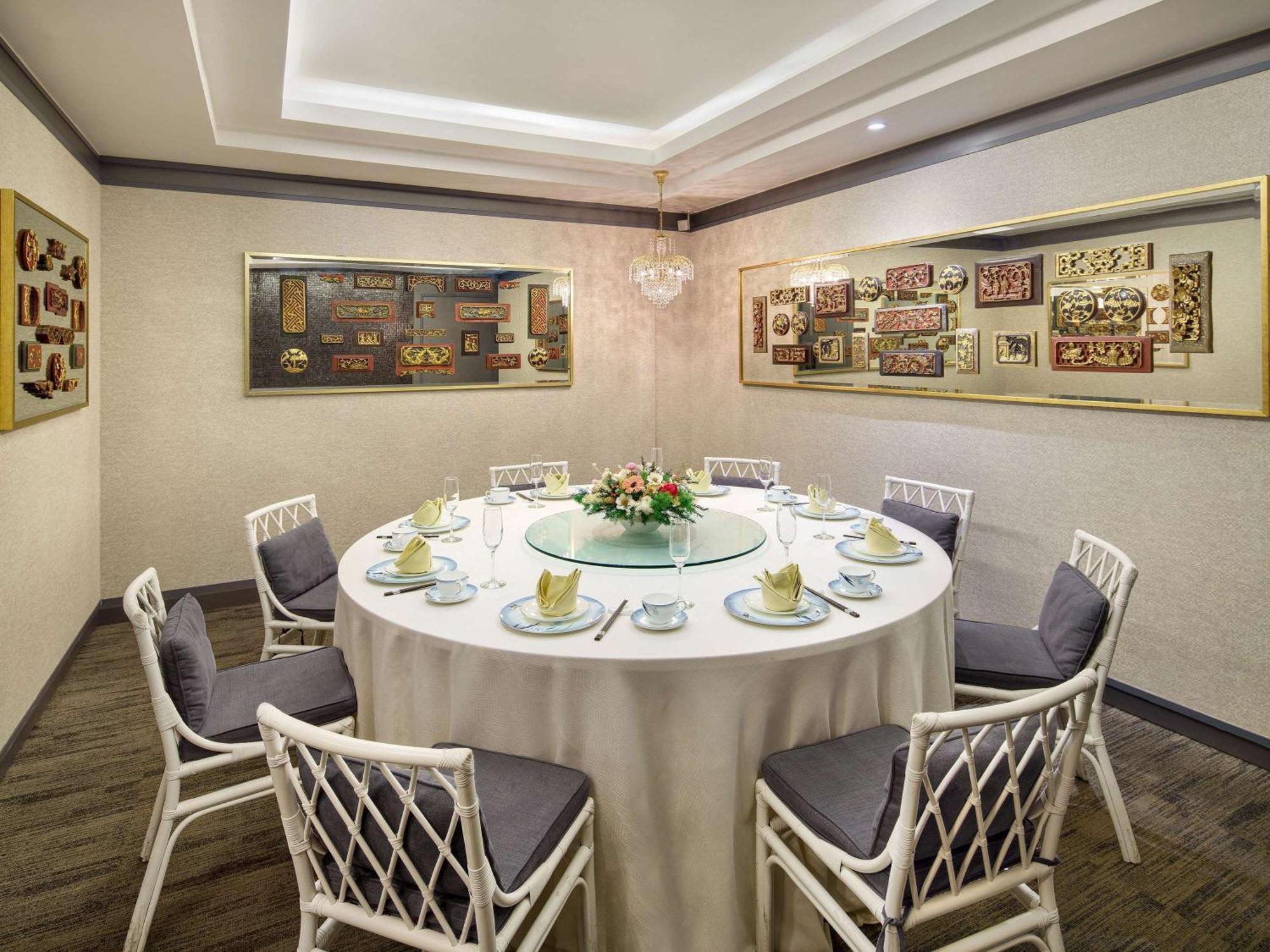 Grand Mercure Singapore Roxy Exterior foto